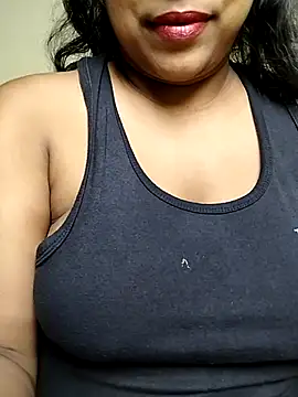Snapshot of Quite_Malsha chatting on July 2026 04:00:02 PM Quite Malsha online show from July 2026 04:00:02 PM