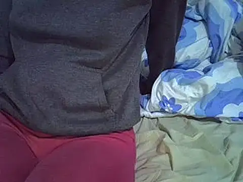 sweet veee online show from March 2025 06:49:01 AM