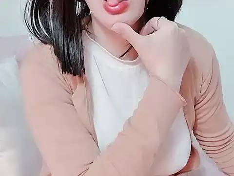 Bella Babi online show from February 2025 04:37:01 AM