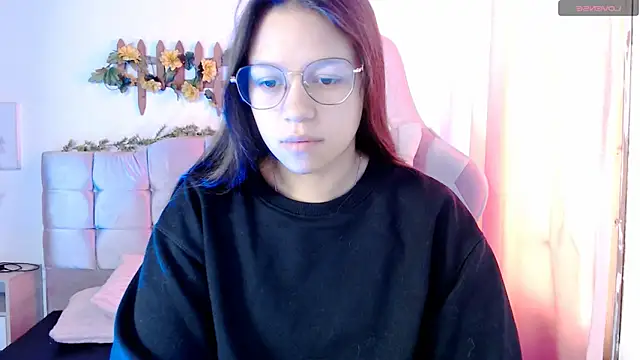 SamanthaRoldaan online show from September 2025 02:32:01 PM