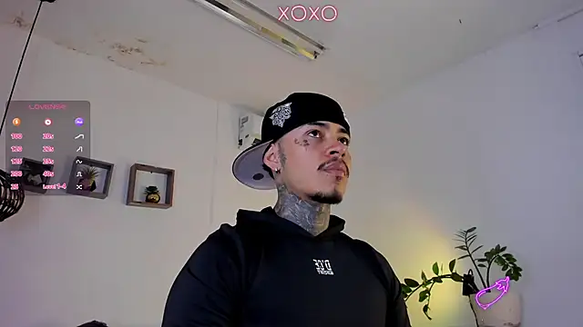 Snapshot of JordanSmiith_ chatting on February 2025 08:26:02 PM JordanSmiith online show from February 2025 08:26:02 PM