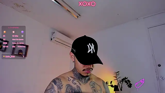 Snapshot of JordanSmiith_ chatting on February 2025 11:17:01 PM JordanSmiith online show from February 2025 11:17:01 PM