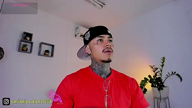 Snapshot of JordanSmiith_ chatting on February 2025 08:33:02 PM JordanSmiith online show from February 2025 08:33:02 PM