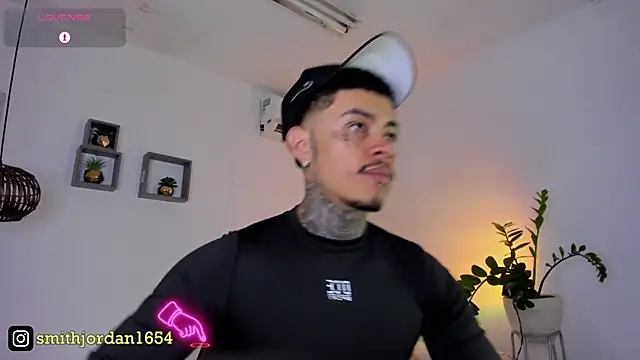 Snapshot of JordanSmiith_ chatting on February 2025 08:09:02 PM JordanSmiith online show from February 2025 08:09:02 PM