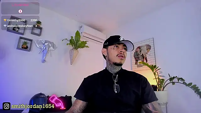 Snapshot of JordanSmiith_ chatting on March 2025 11:42:01 PM JordanSmiith online show from March 2025 11:42:01 PM