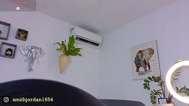 JordanSmiith  online show from September 2025 08:45:01 PM