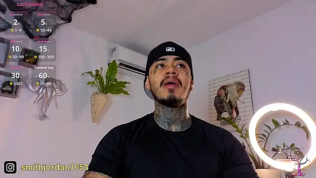 JordanSmiith  online show from October 2025 08:22:01 PM