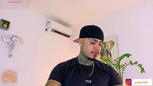 JordanSmiith  online show from July 2026 09:28:02 PM