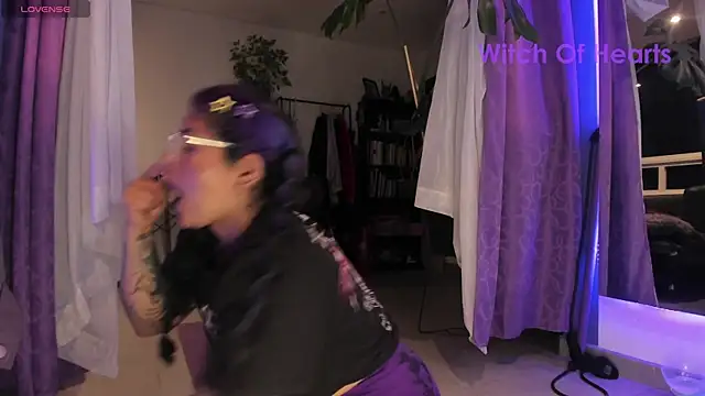 witchviolet online show from July 2026 01:45:01 AM