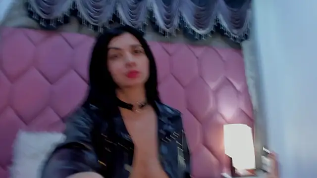 Linisprincehot69 online show from February 2025 05:09:01 AM