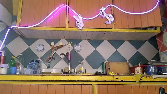 Jony Marta online show from November 2025 05:46:01 AM