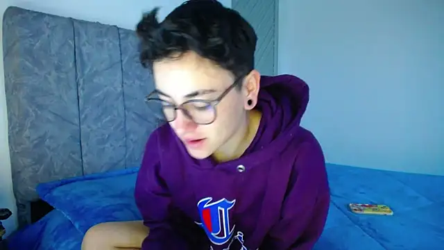 linda 33 online show from April 2026 11:10:01 AM