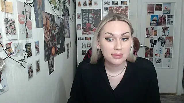 CapriScorpion online show from January 2025 02:00:02 PM