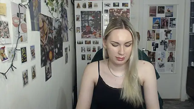 CapriScorpion online show from January 2025 05:04:02 PM