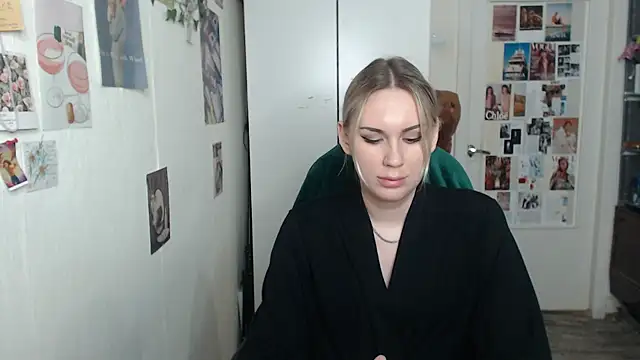 CapriScorpion online show from February 2025 03:15:02 PM