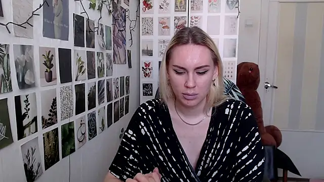 CapriScorpion online show from February 2026 10:14:02 AM