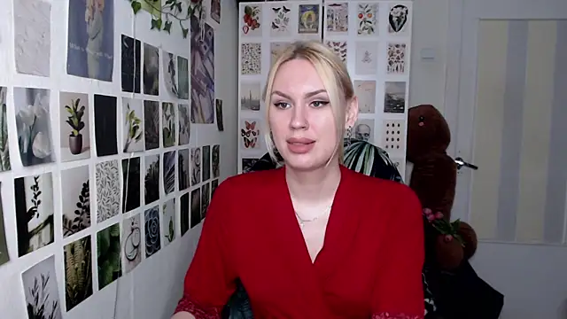 Snapshot of CapriScorpion chatting on May 2026 03:51:02 PM CapriScorpion online show from May 2026 03:51:02 PM