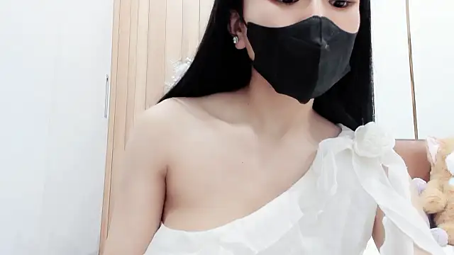 Snapshot of Lita-Julia chatting on December 2024 03:26:01 PM Lita-Julia online show from December 2024 03:26:01 PM