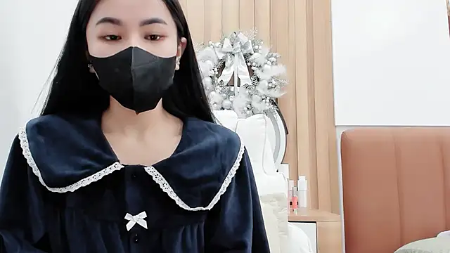 Snapshot of Lita-Julia chatting on January 2025 03:12:02 AM Lita-Julia online show from January 2025 03:12:02 AM