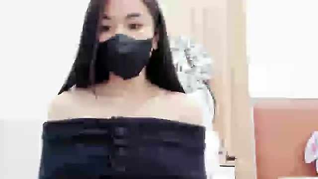 Snapshot of Lita-Julia chatting on January 2025 09:08:01 PM Lita-Julia online show from January 2025 09:08:01 PM