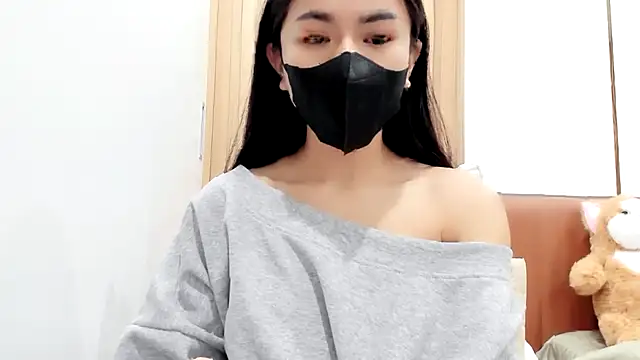 Snapshot of Lita-Julia chatting on February 2025 06:23:02 PM Lita-Julia online show from February 2025 06:23:02 PM