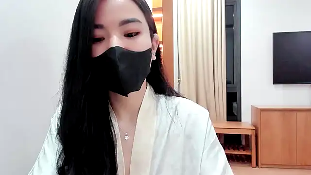 Snapshot of Lita-Julia chatting on October 2025 08:53:02 PM Lita-Julia online show from October 2025 08:53:02 PM