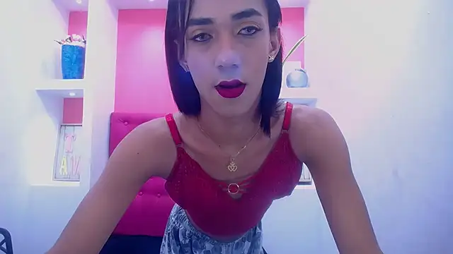 Snapshot of KatrinaQueen1 chatting on February 2025 05:58:01 AM KatrinaQueen1 online show from February 2025 05:58:01 AM