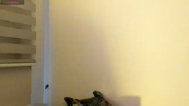 Snapshot of queen_fetish chatting on October 2025 10:59:02 AM queen fetish online show from October 2025 10:59:02 AM