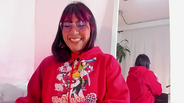Snapshot of evelynjohnsoon chatting on January 2025 01:47:01 PM evelynjohnsoon online show from January 2025 01:47:01 PM