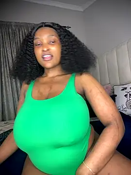 Bustygoddess32 online show from November 2025 09:41:02 PM