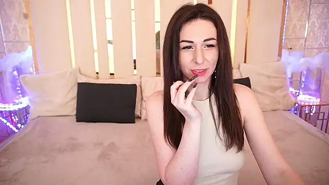 KimmmLi online show from December 2024 05:11:01 PM