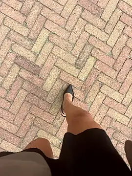 LadyScarlett-xk online show from October 2025 12:11:01 PM