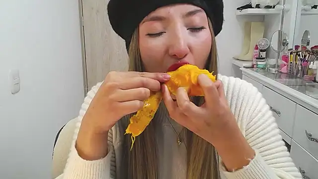 Snapshot of Barbie_girl_69 chatting on February 2026 11:53:02 PM Barbie girl 69 online show from February 2026 11:53:02 PM