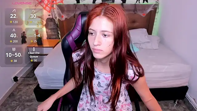 julieth love  online show from October 2025 01:46:02 PM