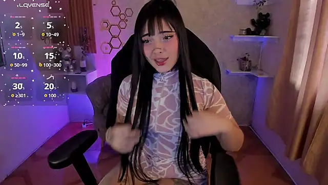 Snapshot of mia_catt05 chatting on October 2025 04:20:02 PM mia catt05 online show from October 2025 04:20:02 PM