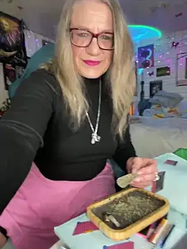 TrenaAnne online show from February 2025 08:22:02 PM