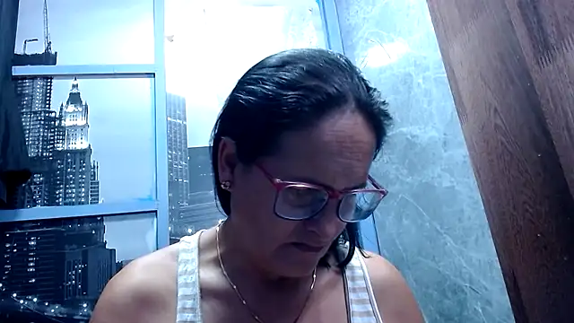 Nastylatinaxxx online show from March 2026 08:37:02 PM