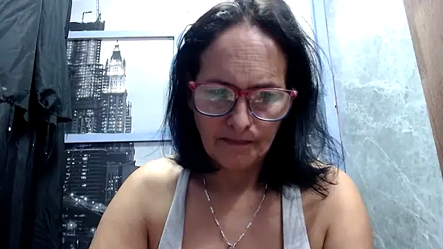 Nastylatinaxxx online show from April 2026 02:57:01 PM