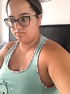 Snapshot of RachellGraham chatting on March 2025 07:37:02 PM RachellGraham online show from March 2025 07:37:02 PM