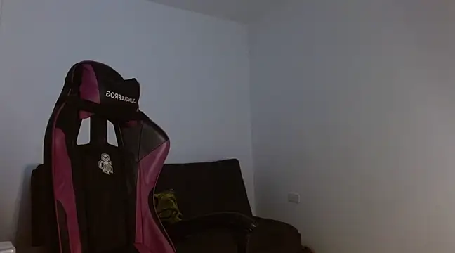 Snapshot of Sisoyalejo420 chatting on March 2025 02:14:02 AM Sisoyalejo420 online show from March 2025 02:14:02 AM