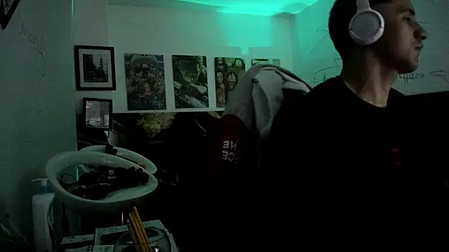 Snapshot of Sisoyalejo420 chatting on October 2025 02:45:01 AM Sisoyalejo420 online show from October 2025 02:45:01 AM