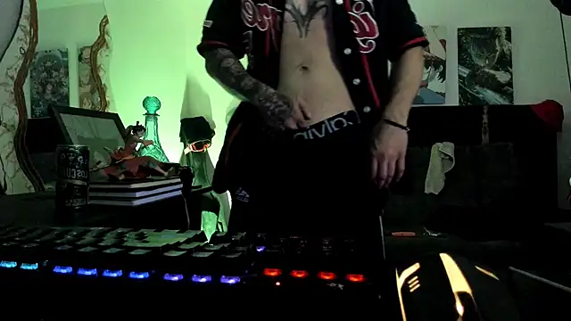 Snapshot of Sisoyalejo420 chatting on November 2025 04:48:01 AM Sisoyalejo420 online show from November 2025 04:48:01 AM