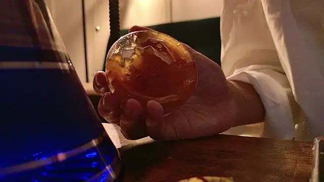 POCARI SWEAT online show from October 2025 01:18:01 PM