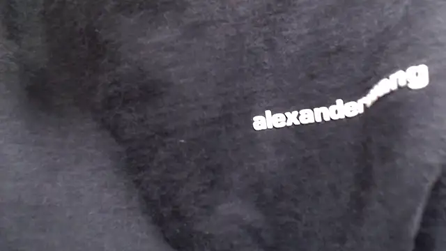 POCARI SWEAT online show from November 2025 06:02:02 AM