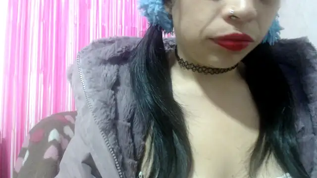 montthbluee online show from February 2025 10:07:01 AM