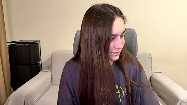 AliceKolltt online show from March 2026 09:19:01 PM