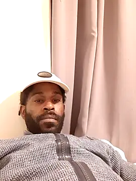 patrickfc  online show from September 2025 04:32:01 PM