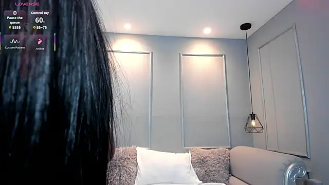 CloeHap online show from January 2026 12:07:01 PM