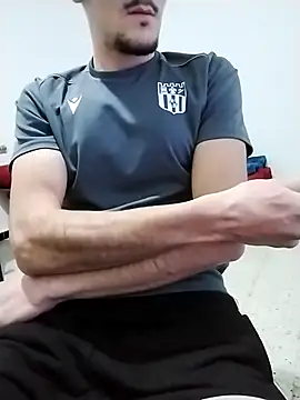 Zoro 23cm online show from February 2026 10:08:02 PM