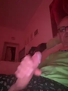 Frank22xx online show from February 2026 09:57:02 PM